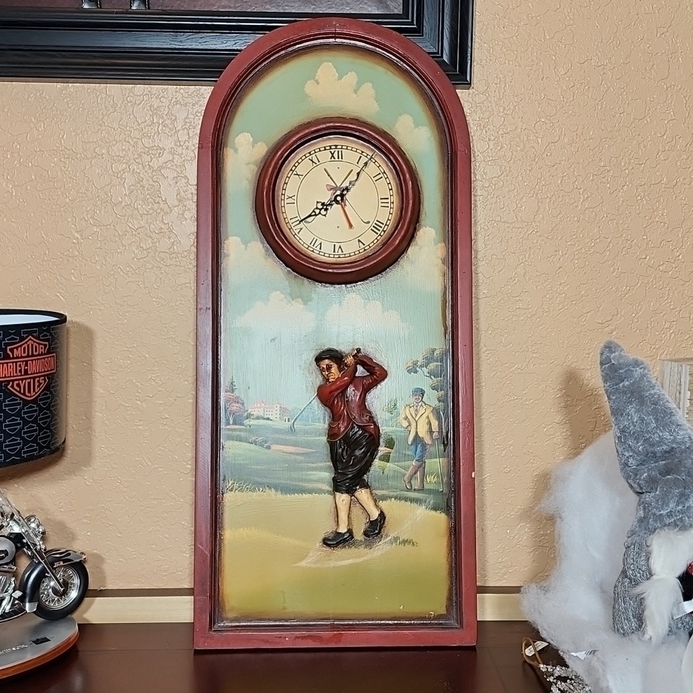 VINTAGE MAN GOLFER OPEN CLOCK